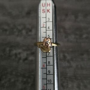 Chic Gold Women's Ring